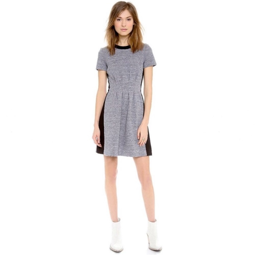 Madewell Grey Knit Pleated Fit & Flare Dress Black Trim Size 4 Short Sleeve